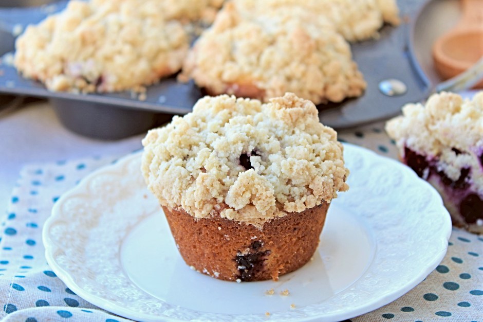 Gluten Free Blueberry Lemon Crumb Muffins - The Gluten Free Gathering